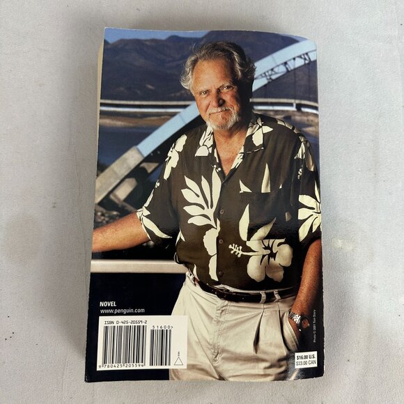 Dark Watch Clive Cussler & Jack Du Brul 2005 Paperback Oregon Files Novel - Picture 2 of 3